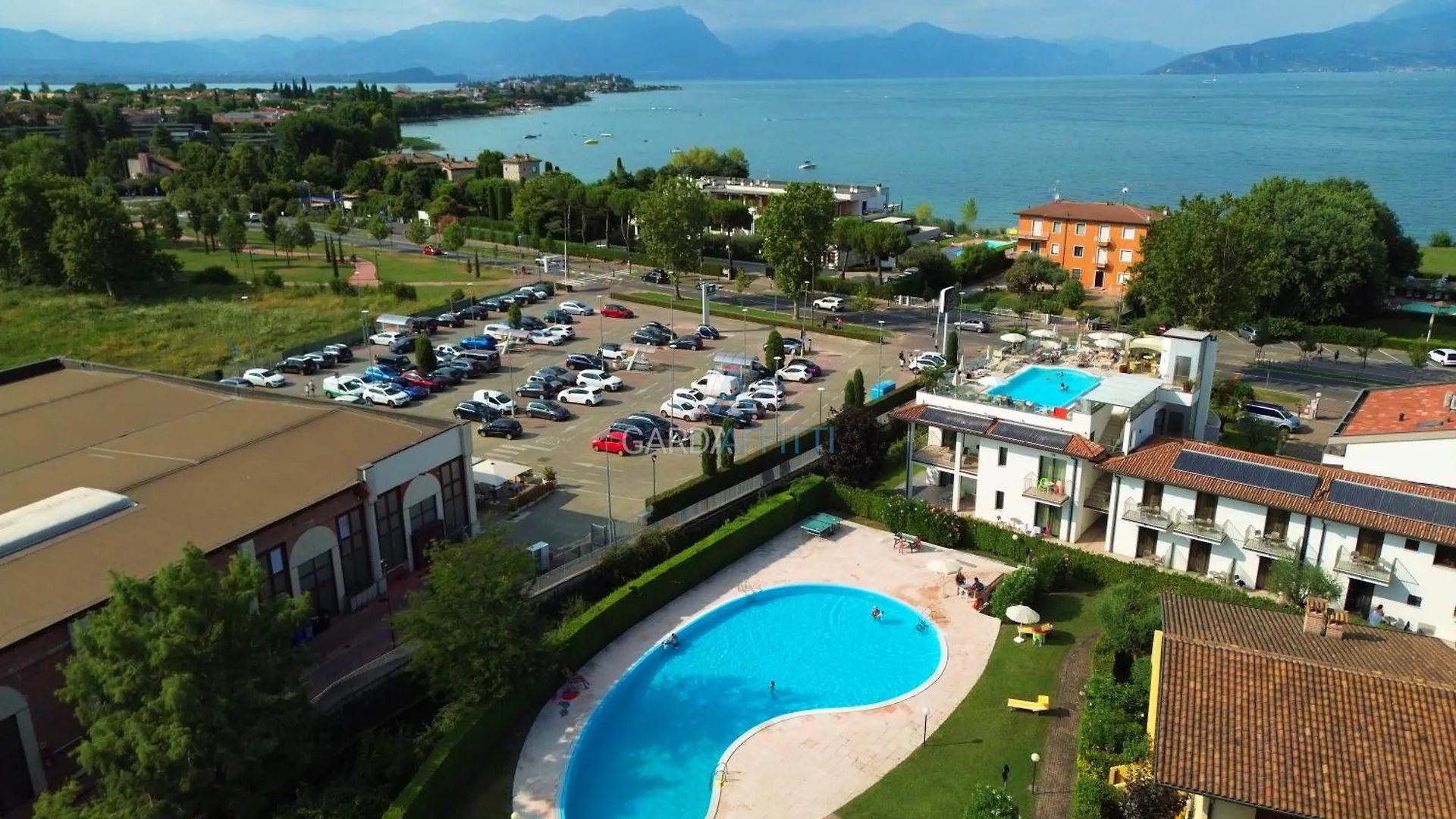 Topazio Apartment - Vista Piscina A 150M Dal Lago Sirmione
